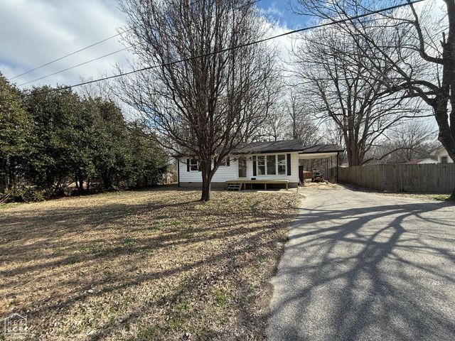 344 S 10th Avenue, Piggott, AR 72454