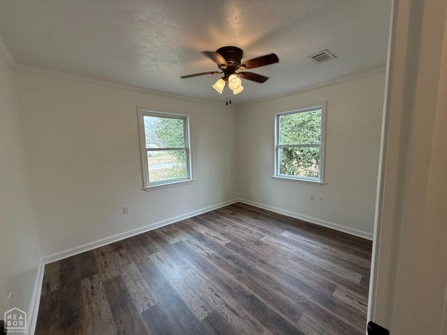 344 S 10th Avenue, Piggott, AR 72454