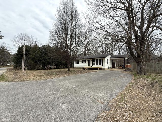 344 S 10th Avenue, Piggott, AR 72454