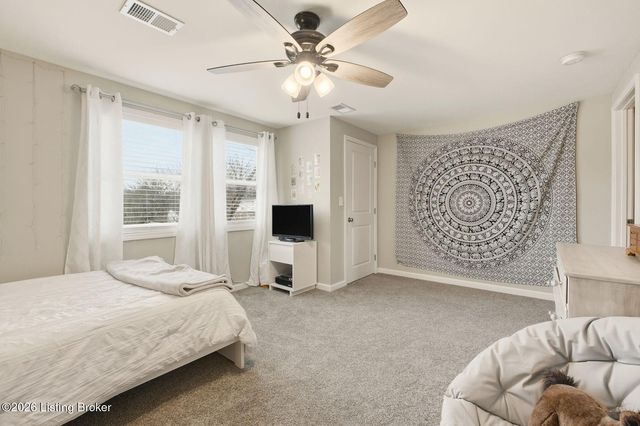 228 Sage Rd, Louisville, KY 40207