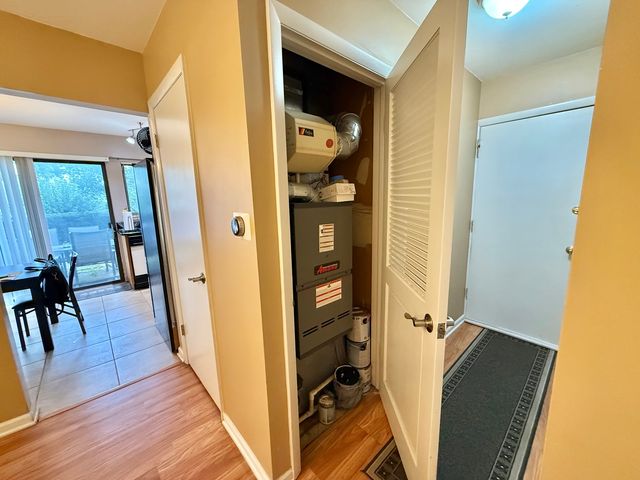 752 Biloxie Court 752, Carol Stream, IL 60188