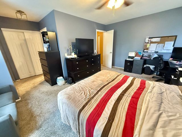 752 Biloxie Court 752, Carol Stream, IL 60188