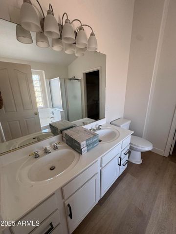 4626 E WEAVER Road, Phoenix, AZ 85050