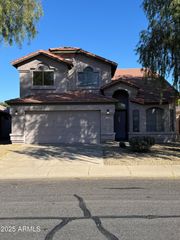4626 E WEAVER Road, Phoenix, AZ 85050