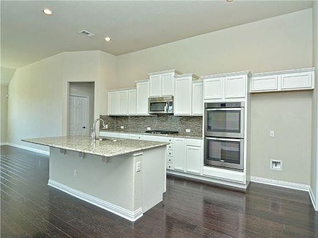 916 Purple Moor PASS, Leander, TX 78641