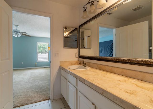 14833 REDCLIFF DRIVE, Tampa, FL 33625