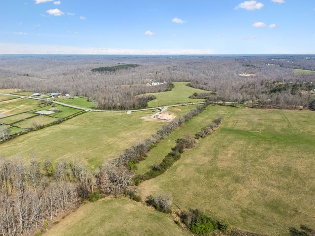 7795 W Lick Creek Rd, Primm Springs, TN 38476