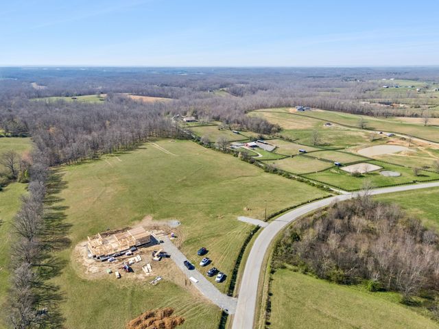 7795 W Lick Creek Rd, Primm Springs, TN 38476