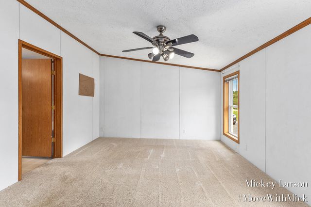 1382 Dairy Lane NE, Cedar Springs, MI 49319