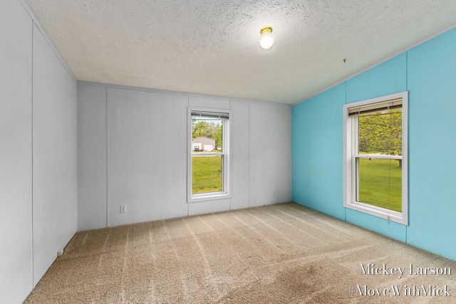 1382 Dairy Lane NE, Cedar Springs, MI 49319