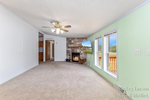 1382 Dairy Lane NE, Cedar Springs, MI 49319