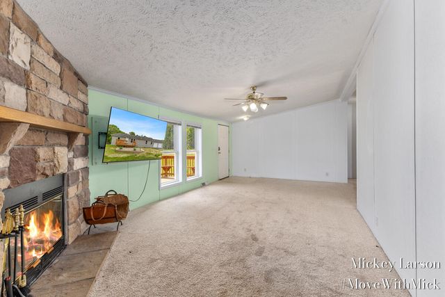 1382 Dairy Lane NE, Cedar Springs, MI 49319