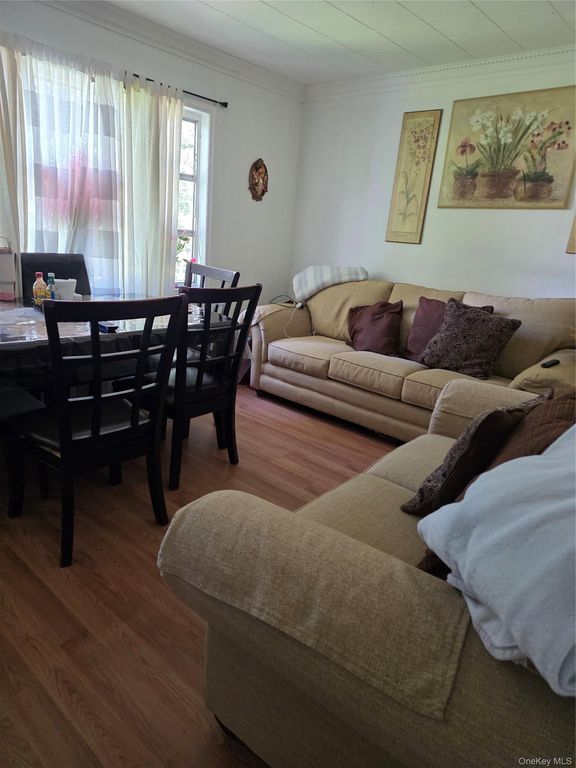 2467 New York Avenue, Melville, NY 11747 — photo 4