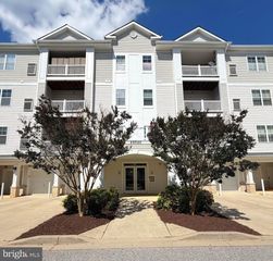 23520 F D R BLVD #306, California, MD 20619