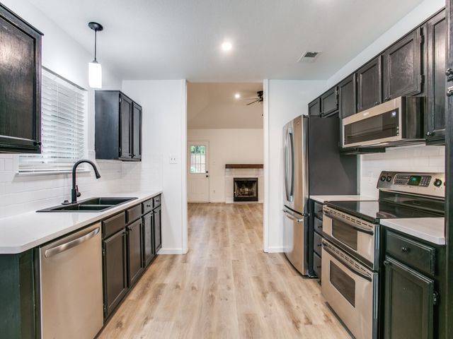 333 Banyan Drive, Grapevine, TX 76051