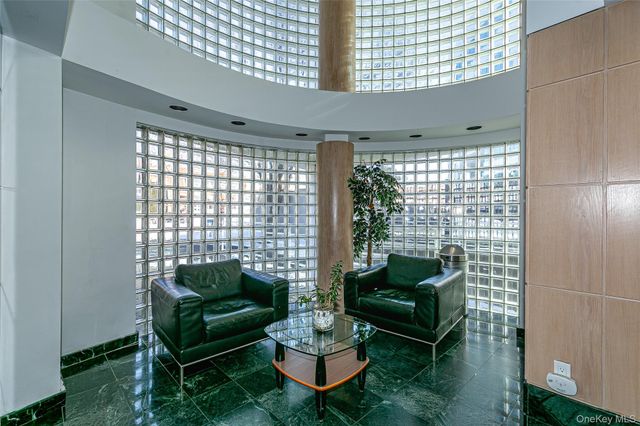 88 Cuttermill Road 418, Great Neck, NY 11021