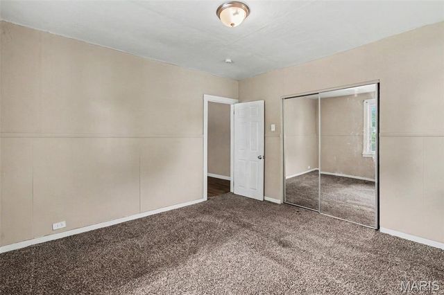 154 Becker Drive, St Louis, MO 63135