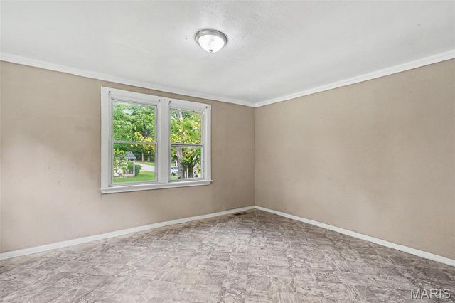 154 Becker Drive, St Louis, MO 63135