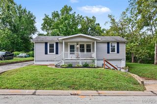 154 Becker Drive, St Louis, MO 63135