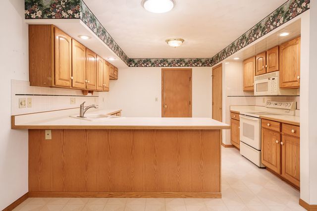 7218 WEATHERED OAK 0, Rockford, IL 61107