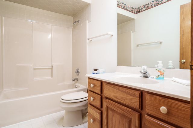 7218 WEATHERED OAK 0, Rockford, IL 61107