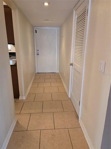 10350 CARROLLWOOD LANE 188, Tampa, FL 33618