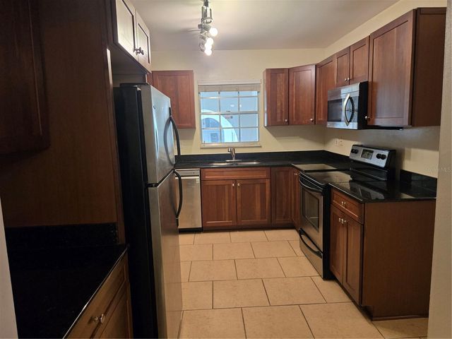 10350 CARROLLWOOD LANE 188, Tampa, FL 33618