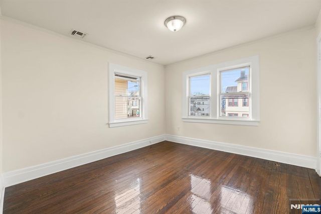 162 Columbia Avenue, Newark, NJ 07106