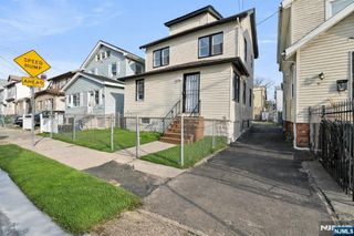 162 Columbia Avenue, Newark, NJ 07106
