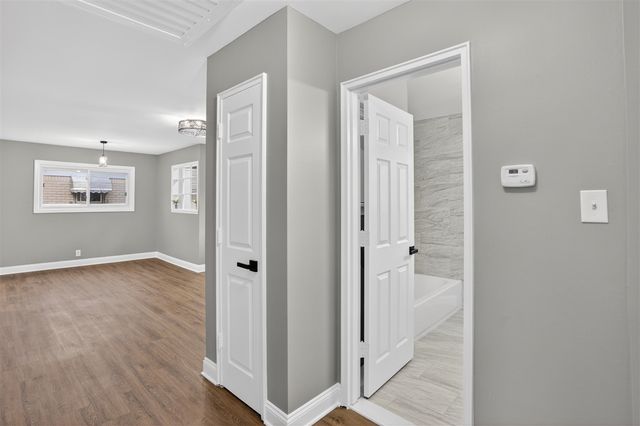 5022 S Middlebelt Road, Westland, MI 48186