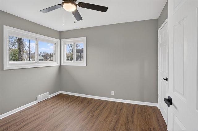 5022 S Middlebelt Road, Westland, MI 48186