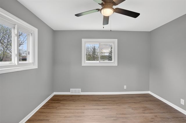 5022 S Middlebelt Road, Westland, MI 48186