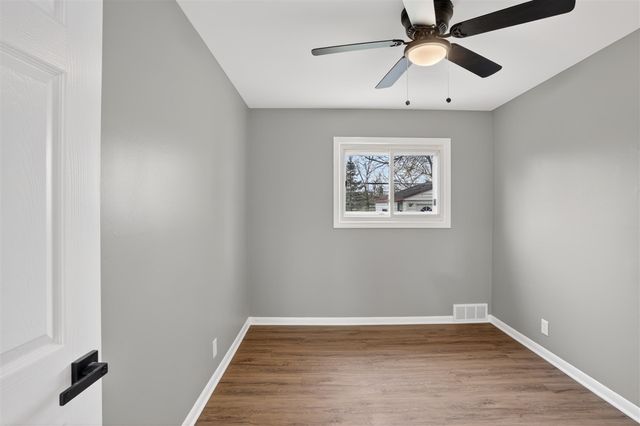 5022 S Middlebelt Road, Westland, MI 48186