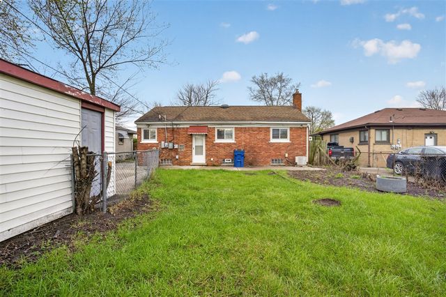 5022 S Middlebelt Road, Westland, MI 48186