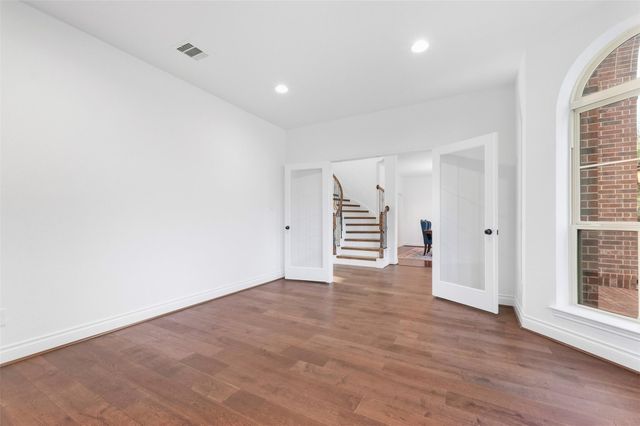 2405 Barton Shores Drive, Pearland, TX 77584