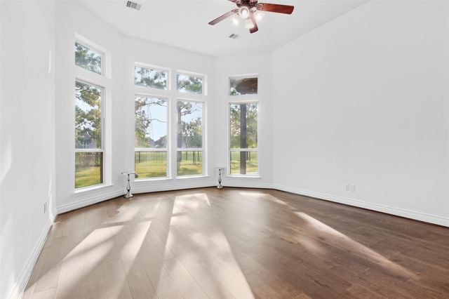 2405 Barton Shores Drive, Pearland, TX 77584
