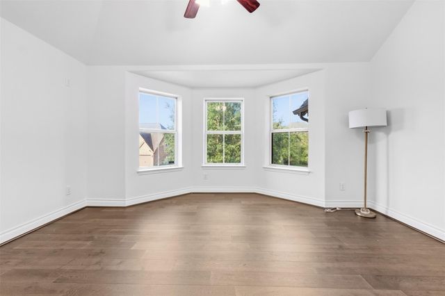 2405 Barton Shores Drive, Pearland, TX 77584