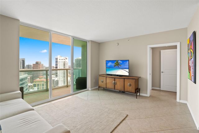 347 N New River Dr 2808, Fort Lauderdale, FL 33301