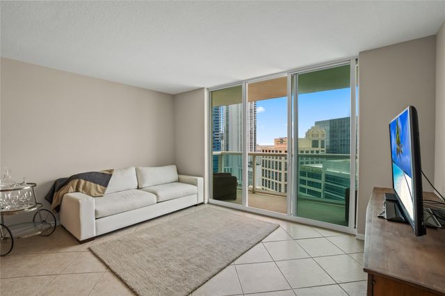 347 N New River Dr 2808, Fort Lauderdale, FL 33301