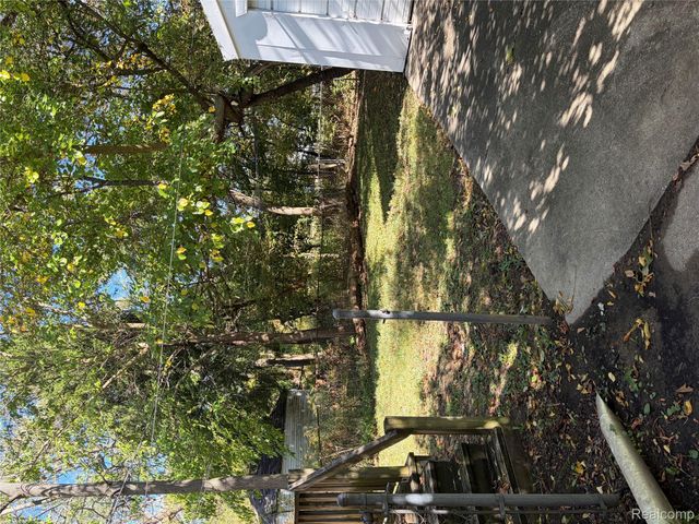 18162 Heyden Street, Detroit, MI 48219