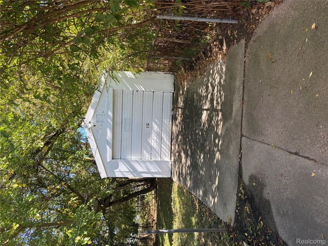 18162 Heyden Street, Detroit, MI 48219