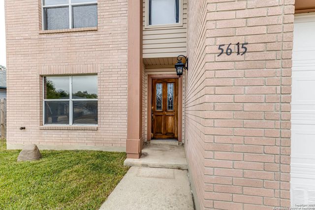 5615 Camry Springs, San Antonio, TX 78251