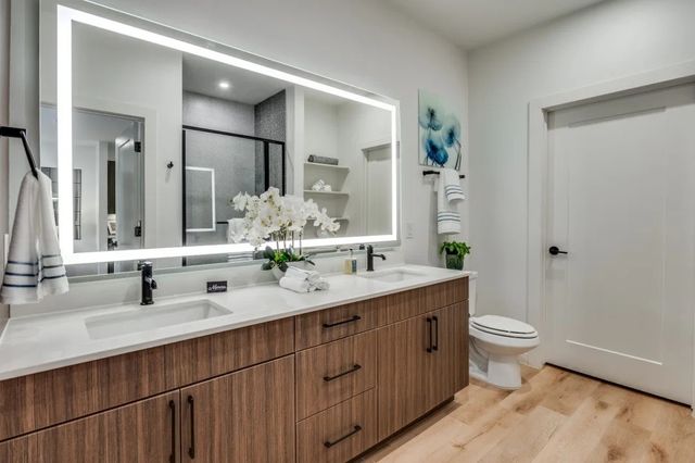 2016 S Ervay Street A2, Dallas, TX 75215
