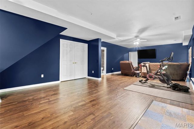 16611 Highland Summit Drive, Ballwin, MO 63011