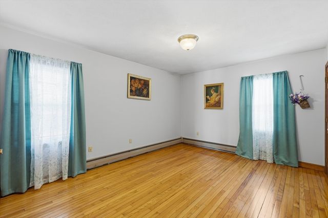 54 Edgemont Rd, Braintree, MA 02184