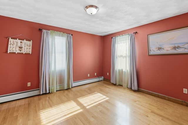 54 Edgemont Rd, Braintree, MA 02184