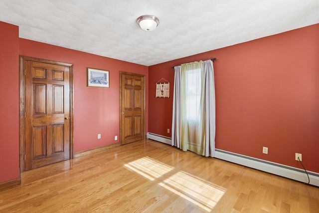 54 Edgemont Rd, Braintree, MA 02184