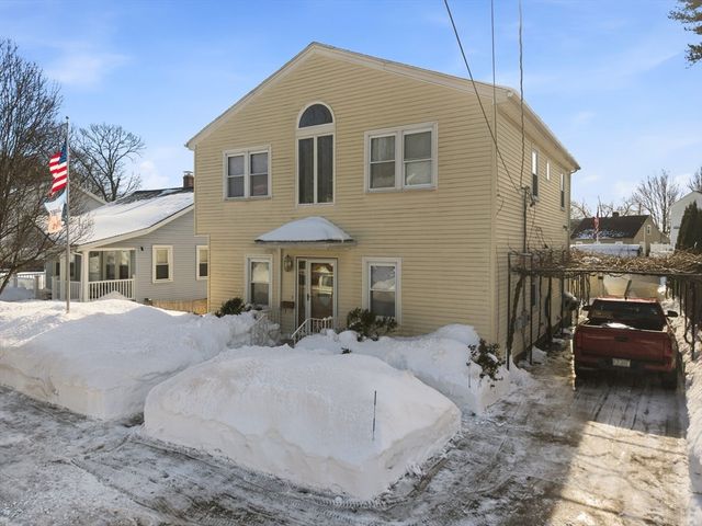 54 Edgemont Rd, Braintree, MA 02184
