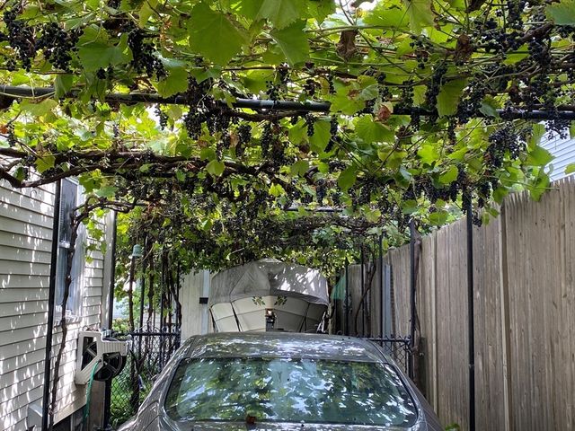 54 Edgemont Rd, Braintree, MA 02184