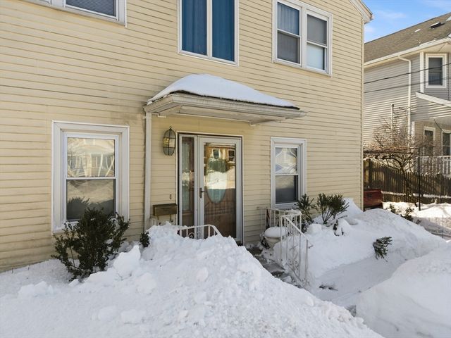 54 Edgemont Rd, Braintree, MA 02184